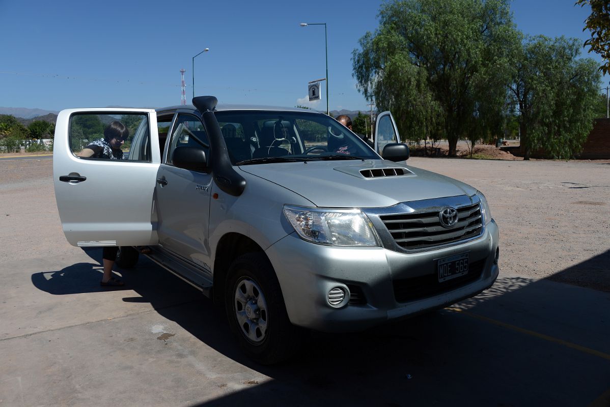 03 We Take A Short Coffee Break And Jump Back In Our Vehicle As We Near The Quebrada de Cafayate South Of Salta